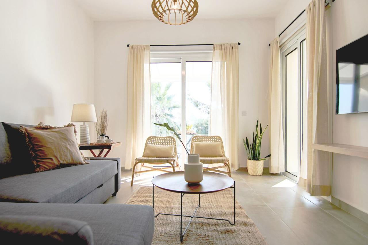 شقة Phaedrus Living Seaview Luxury Flat Limnaria 153 بافوس المظهر الخارجي الصورة